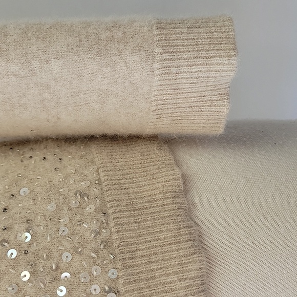 Talbots Lambswool/ Angora V-Neck Cardigan Beige Size Medium - Picture 8 of 13